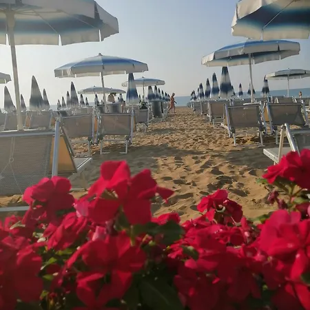 דירה Blu -over The Rainbow - Lido Di Jesolo- Check In Check Out On Saturday לידו די ג'סולו